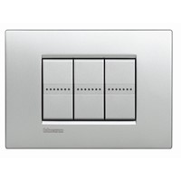 Placca Living Light Air Tech LNC4803TE 3P Bticino